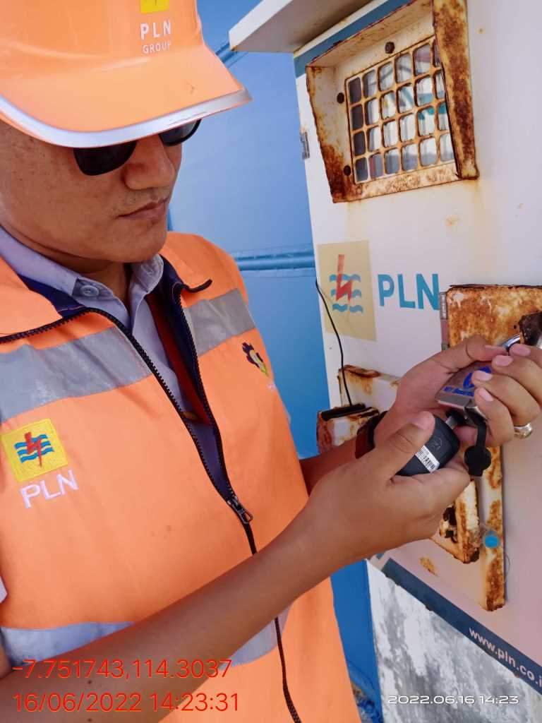 Penggunaan Smartlock di PT PLN UID Jawa Timur